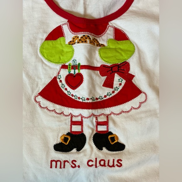 Jumping Baby girls size 7 Mrs Claus Christmas pj set - Picture 14 of 16